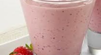 Healthy and Delicious Valentine’s Day Smoothie