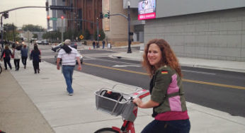 How to Look Cute While Biking: Ladies Guide