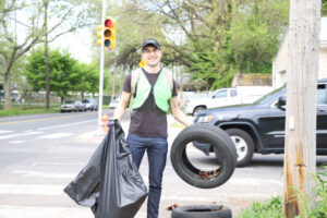 Cleanup volunteer