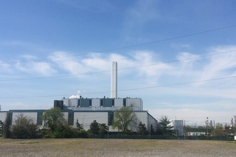 Philly’s trash is burned in Chester. Advocates say the health impacts don’t stay there